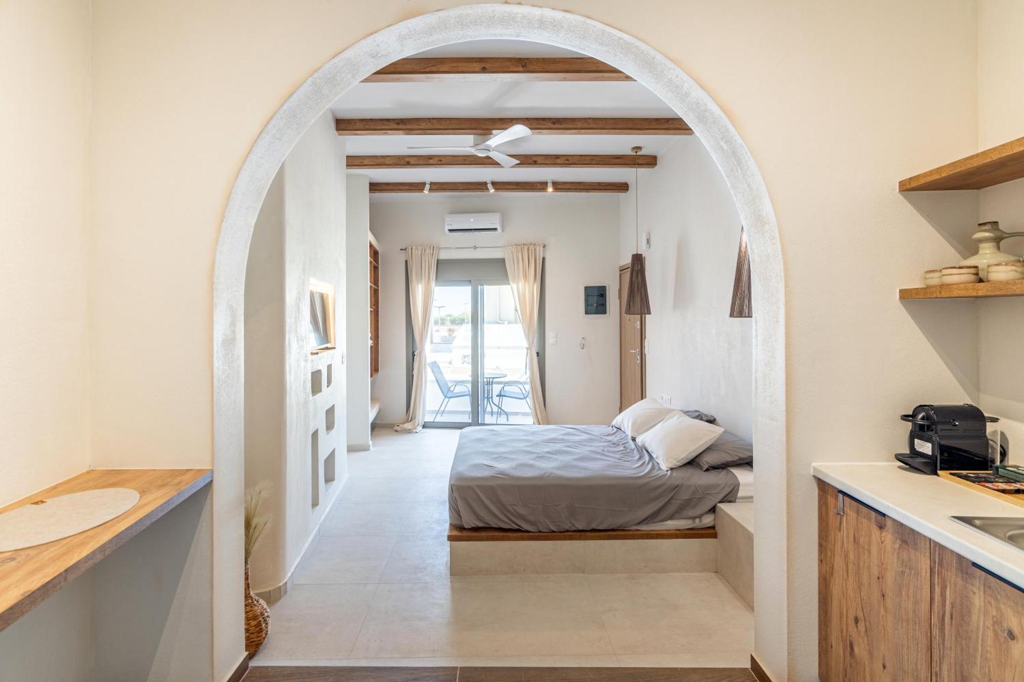 Yvis Boutique House